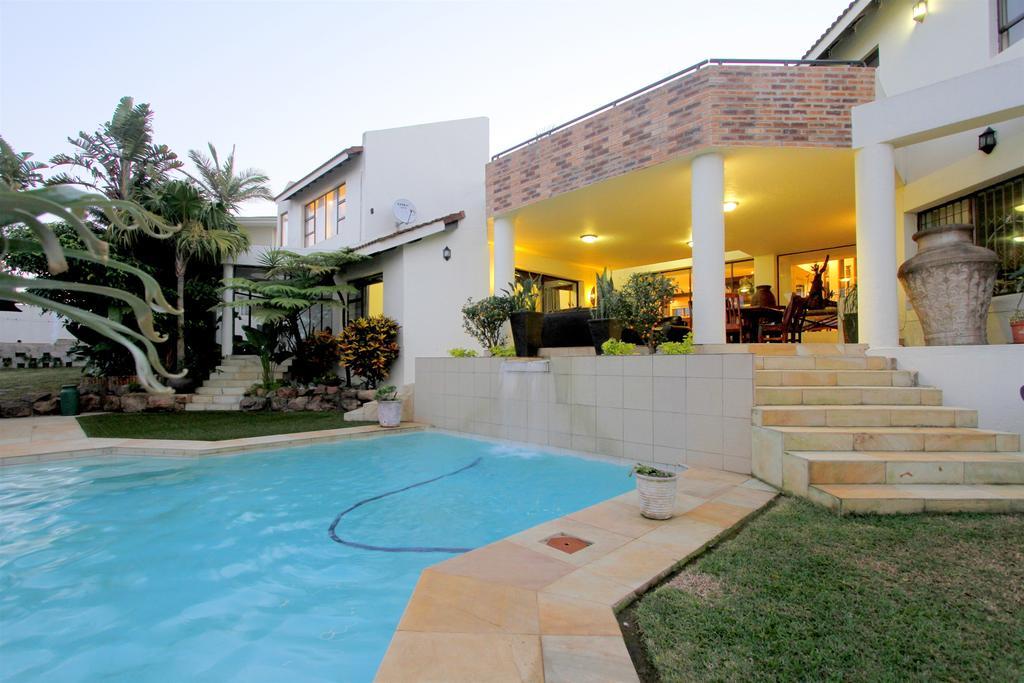 La Dolce Vita Umhlanga Guesthouse Durban Extérieur photo